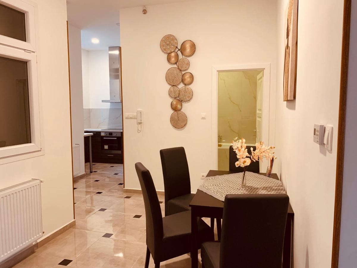 West Residence Будапеща Екстериор снимка